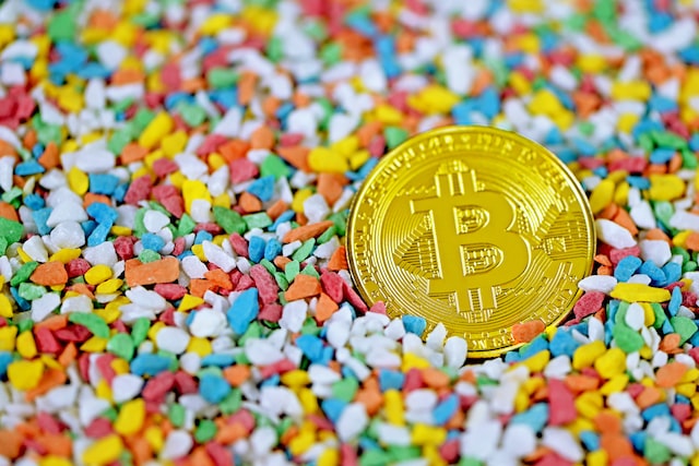 精选ViaBTC拍卖比特币第四次减半区块稀有聪epicsats，当前最高出价3BTC
